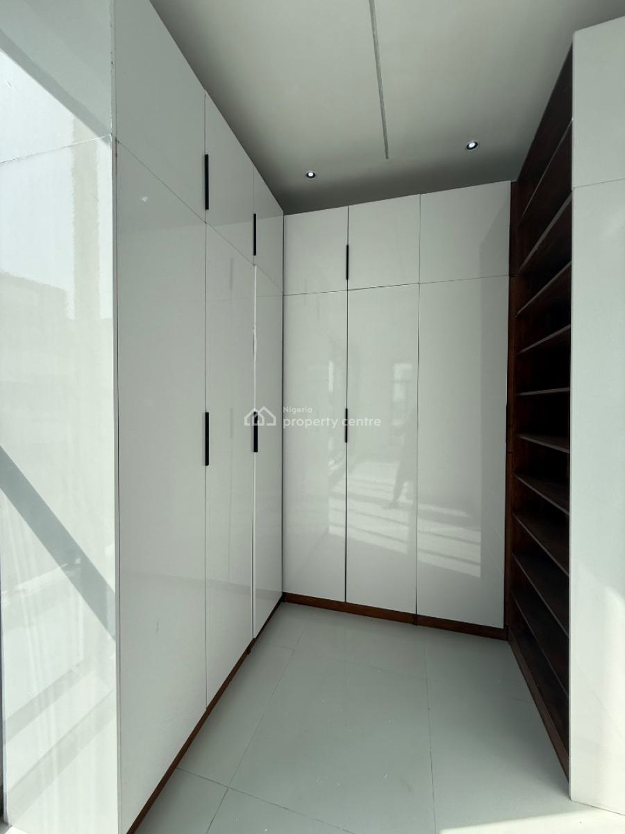 Experience Comfort and Elegance in This Ultra-modern  5- Bedroom Detac, Chevron, Lekki, Lagos, Detached Duplex for Sale