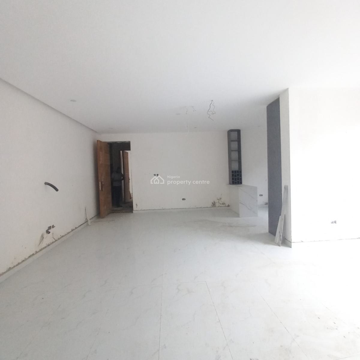 Luxury 2  Bedroom Apartment with Bq, Lekki Phase 1, Lekki, Lagos, Flat / Apartment for Sale