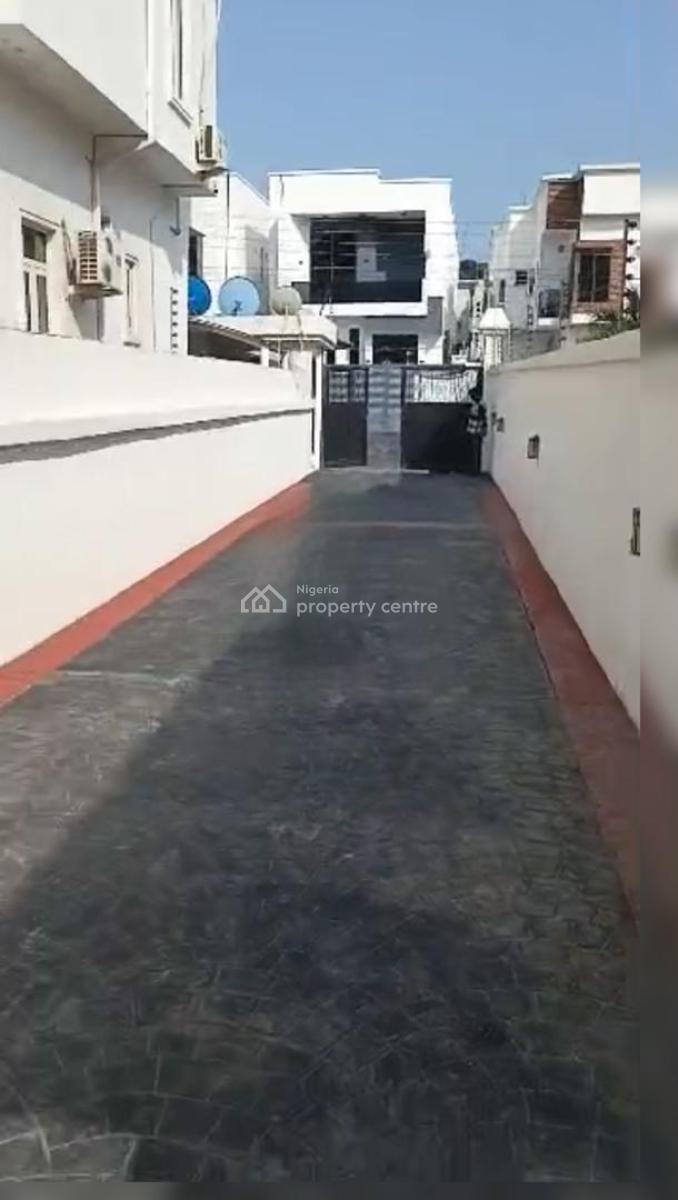 Spacious 5 Bedroom Detached Duplex with Bq, Osapa, Lekki, Lagos, Detached Duplex for Rent