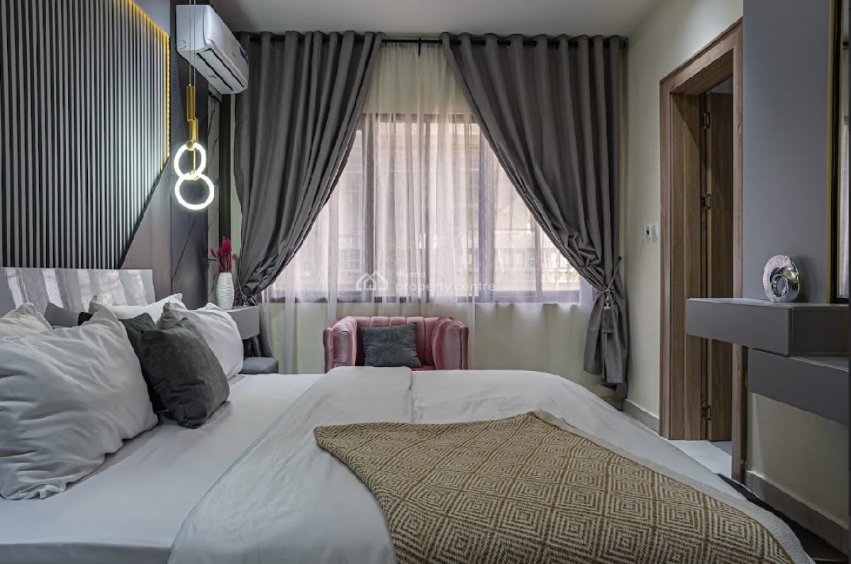 2 Units of Luxury 3 Bedroom with Swimming Pool, Gym, Ps5, & Snooker, Central Mosque, Lekki Phase 1, Lekki, Lagos, Flat / Apartment Short Let