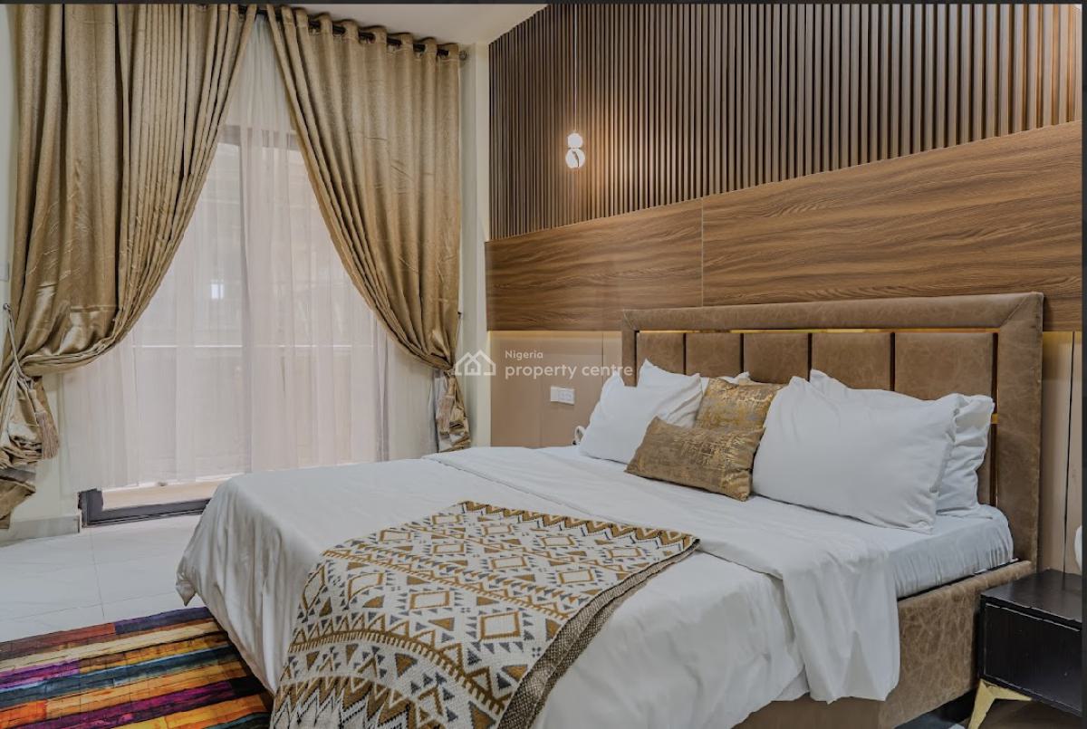 2 Units of Luxury 3 Bedroom with Swimming Pool, Gym, Ps5, & Snooker, Central Mosque, Lekki Phase 1, Lekki, Lagos, Flat / Apartment Short Let