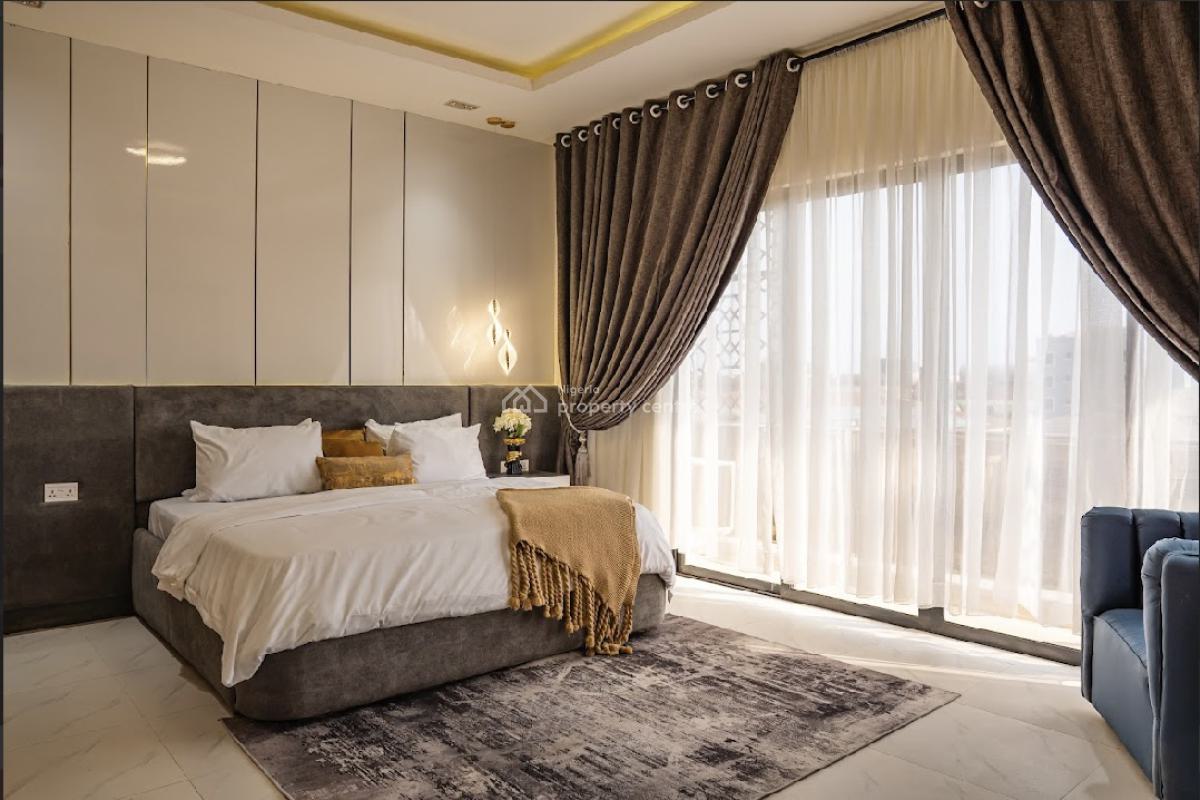 2 Units of Luxury 3 Bedroom with Swimming Pool, Gym, Ps5, & Snooker, Central Mosque, Lekki Phase 1, Lekki, Lagos, Flat / Apartment Short Let