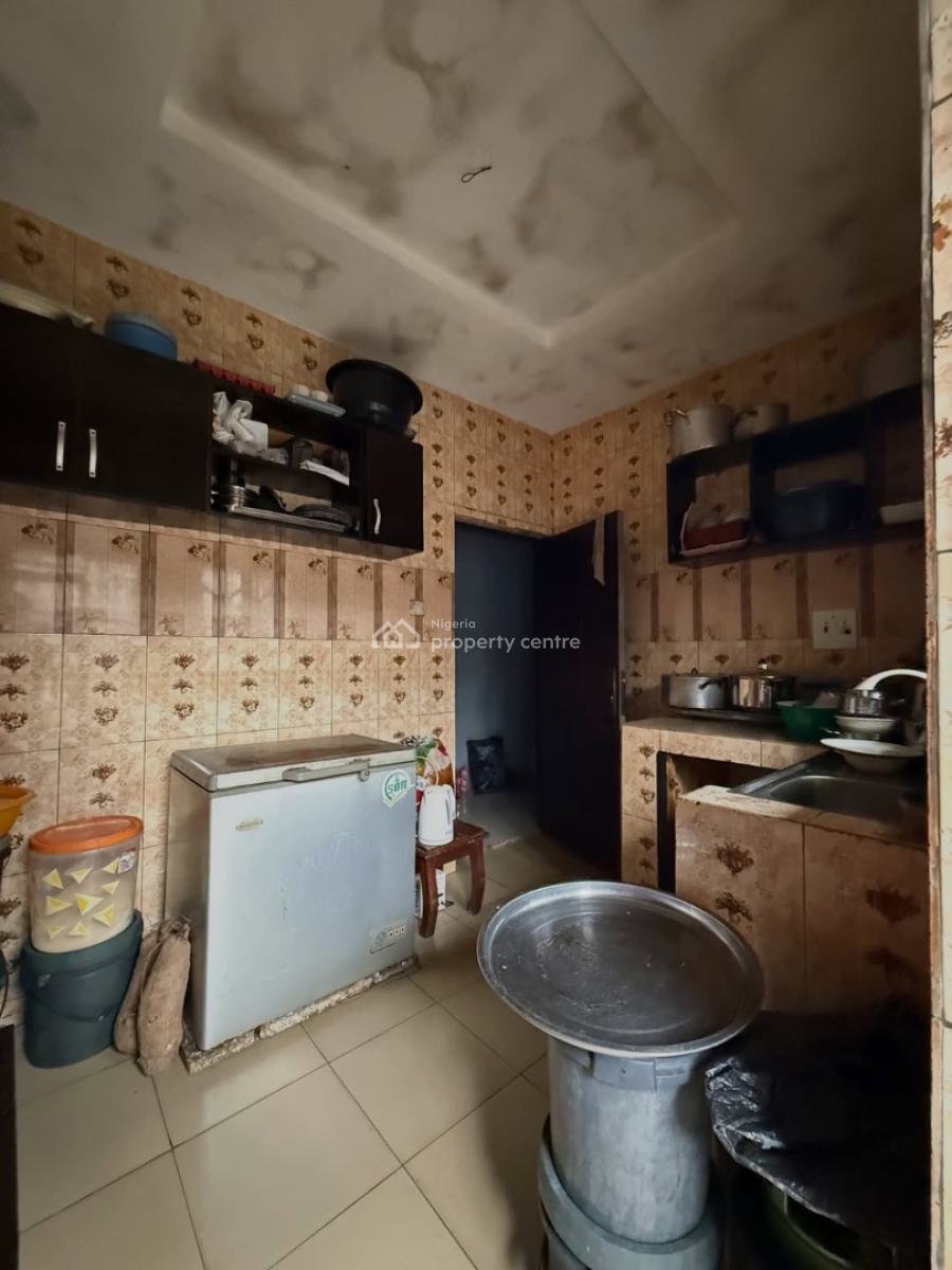 3 Bedroom Bungalow with 1 Bedroom Flat, Alakahia, Port Harcourt, Rivers, Detached Bungalow for Sale