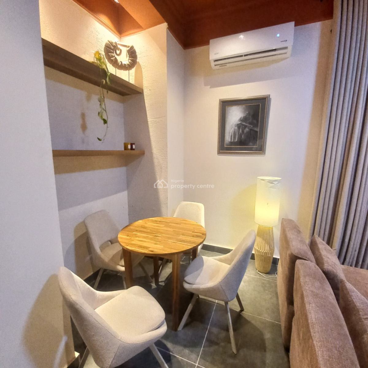 Exquisitely 3 Bedroom Apartment with Bq, Lekki Phase 1, Lekki, Lagos, Flat / Apartment for Sale