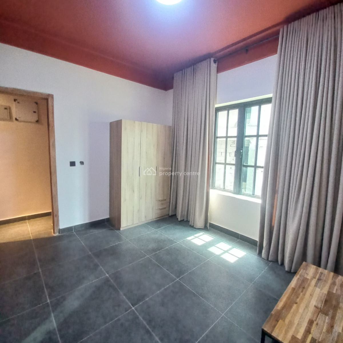 Exquisitely 3 Bedroom Apartment with Bq, Lekki Phase 1, Lekki, Lagos, Flat / Apartment for Sale