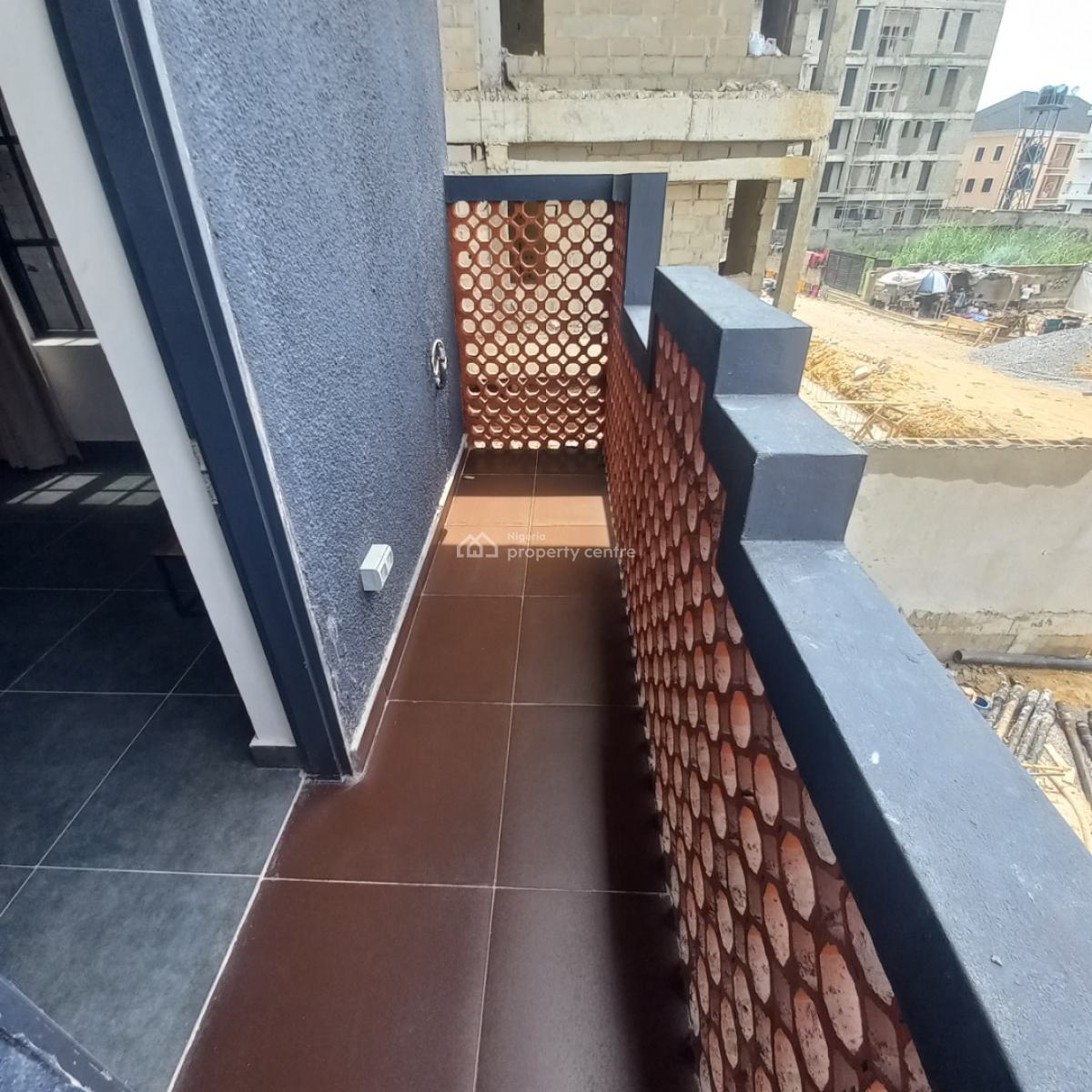 Exquisitely 3 Bedroom Apartment with Bq, Lekki Phase 1, Lekki, Lagos, Flat / Apartment for Sale