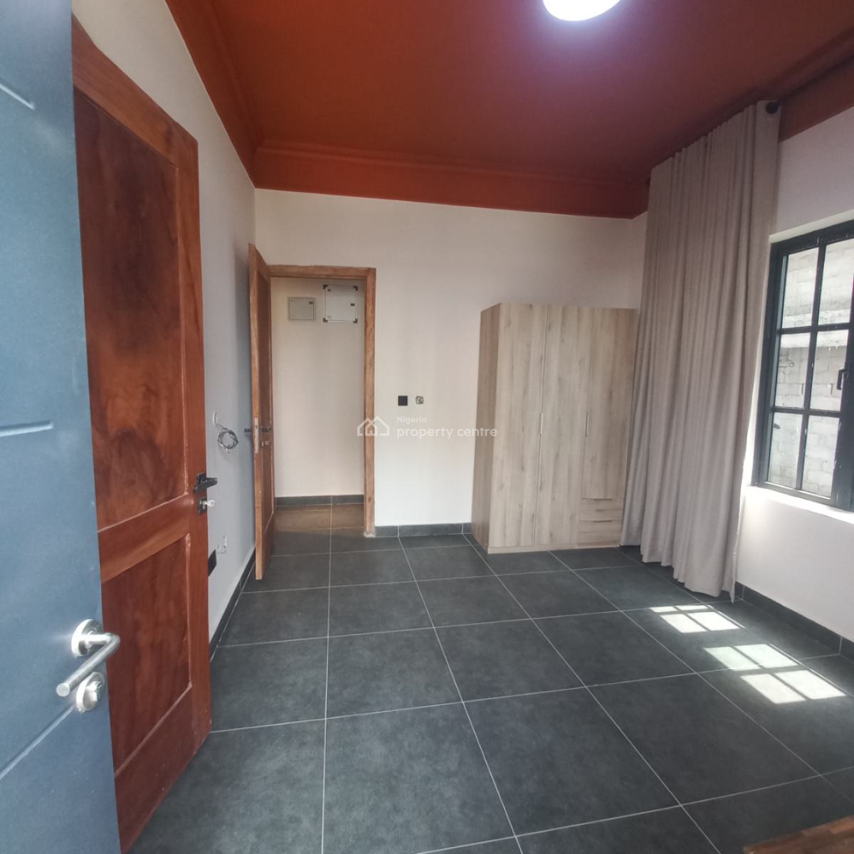 Exquisitely 3 Bedroom Apartment with Bq, Lekki Phase 1, Lekki, Lagos, Flat / Apartment for Sale