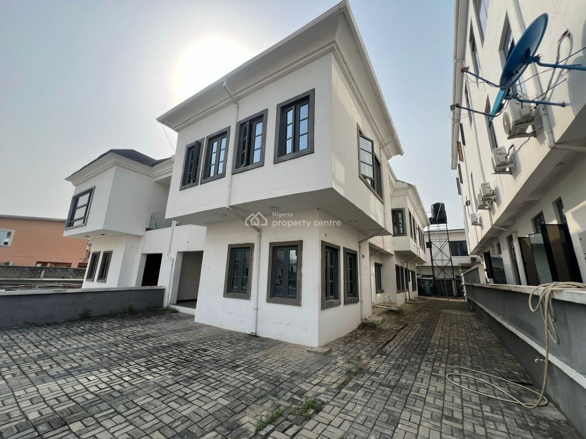 Sharp 4 Bedroom Semi Detached Duplex in a Secure Estate, Off Orchid Road, Lekki, Lagos, Semi-detached Duplex for Rent