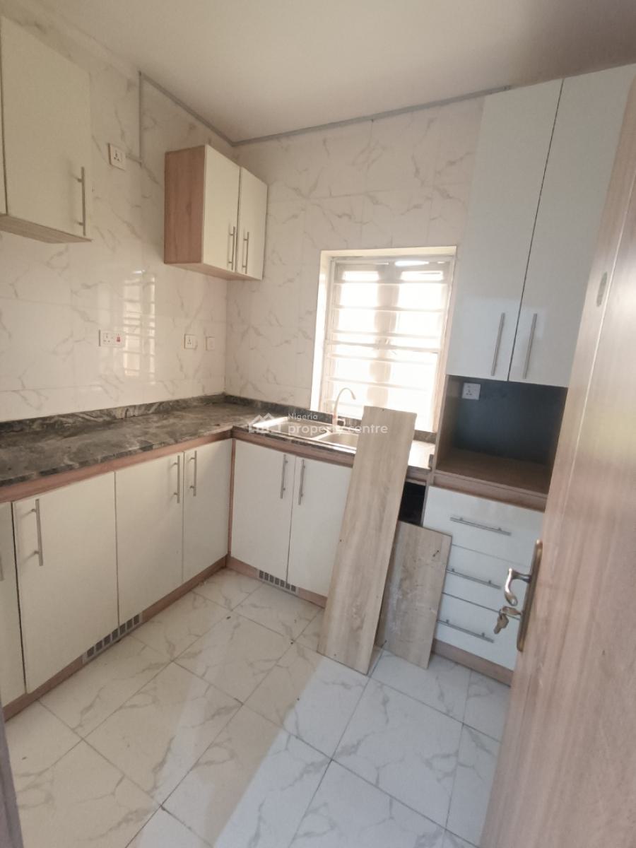2 Bedroom Flat, Happyland Estate, Sangotedo, Ajah, Lagos, Flat / Apartment for Rent