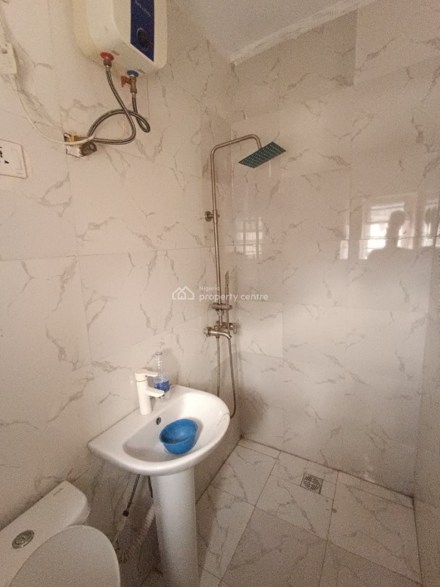 2 Bedroom Flat, Happyland Estate, Sangotedo, Ajah, Lagos, Flat / Apartment for Rent