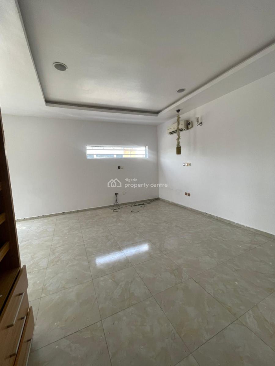 Newly Renovated 4 Bedroom Semi Detached Duplex with a Bq, Osapa London, Osapa, Lekki, Lagos, Semi-detached Duplex for Rent