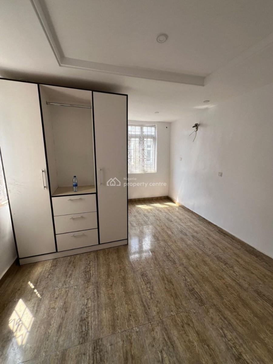 Spacious Room Shared Apartment, Southdrift Estate, Mobile Road, Ikota, Lekki, Lagos, Self Contain (single Rooms) for Rent