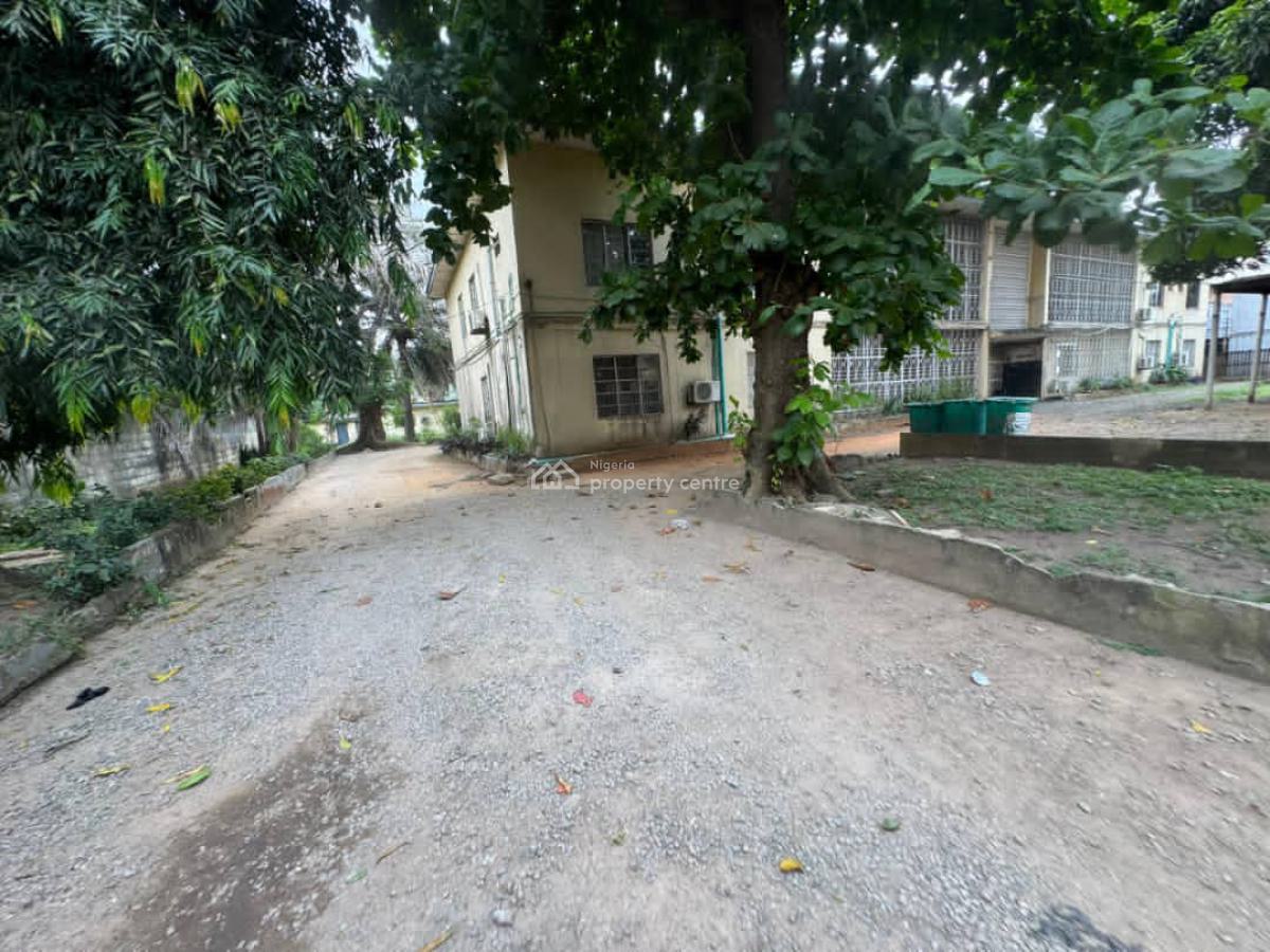1000sqm (28m By 36m) in a Good Location Within The Gra, Ikeja Gra, Ikeja, Lagos, Residential Land for Sale