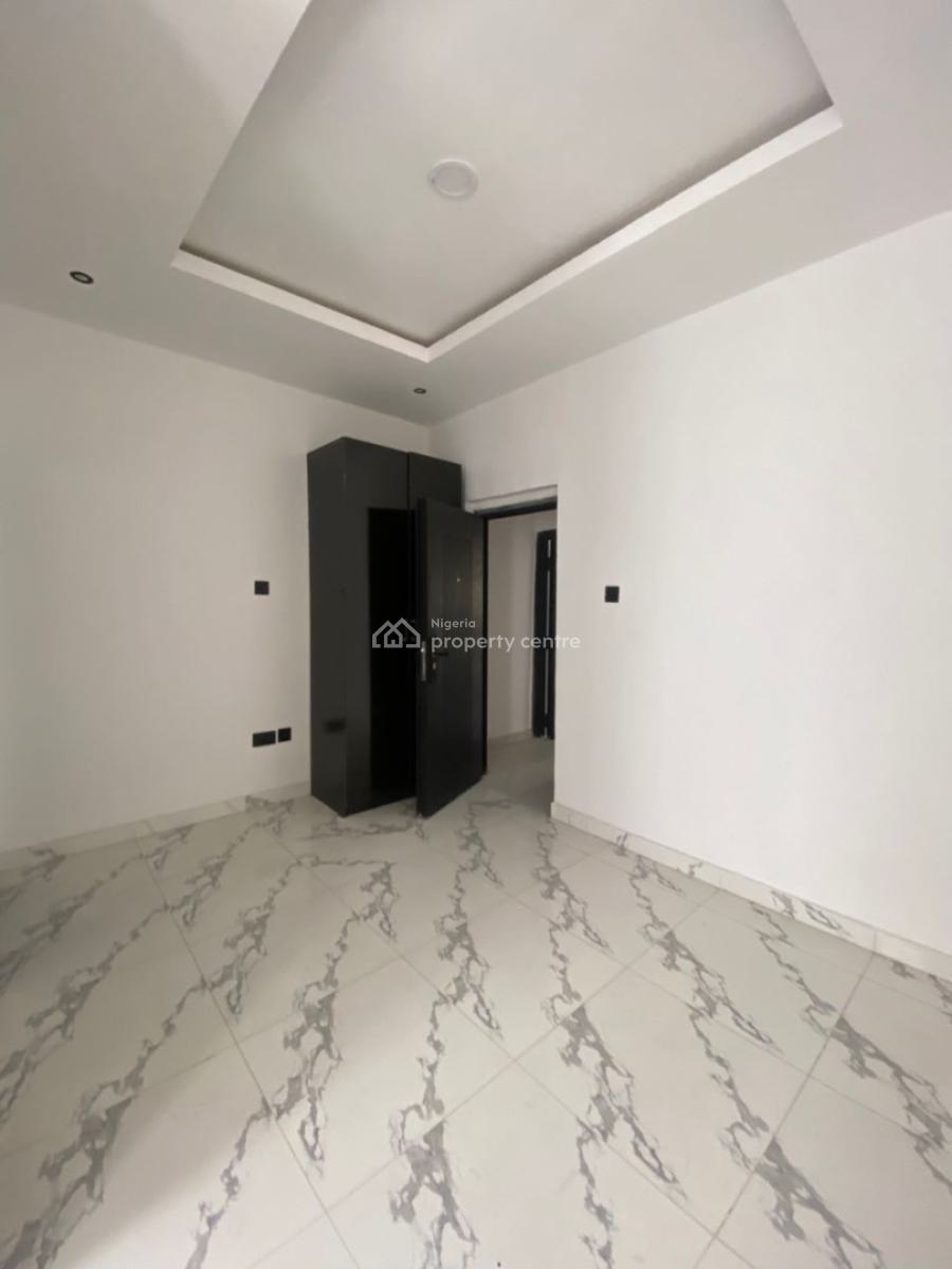 Beautiful Brand New in Well Secured Neighborhoods, Sangotedo, Ajah, Lagos, Terraced Duplex for Rent