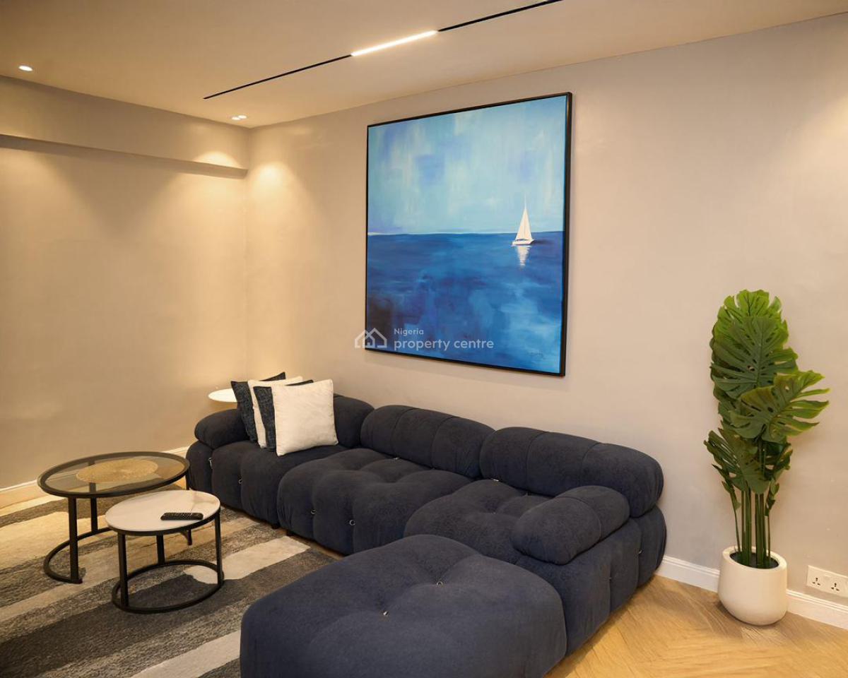 Beautifully Furnished 2-bedroom Apartment with Elevator, Lekki Phase 1, Lekki, Lagos, Flat / Apartment Short Let