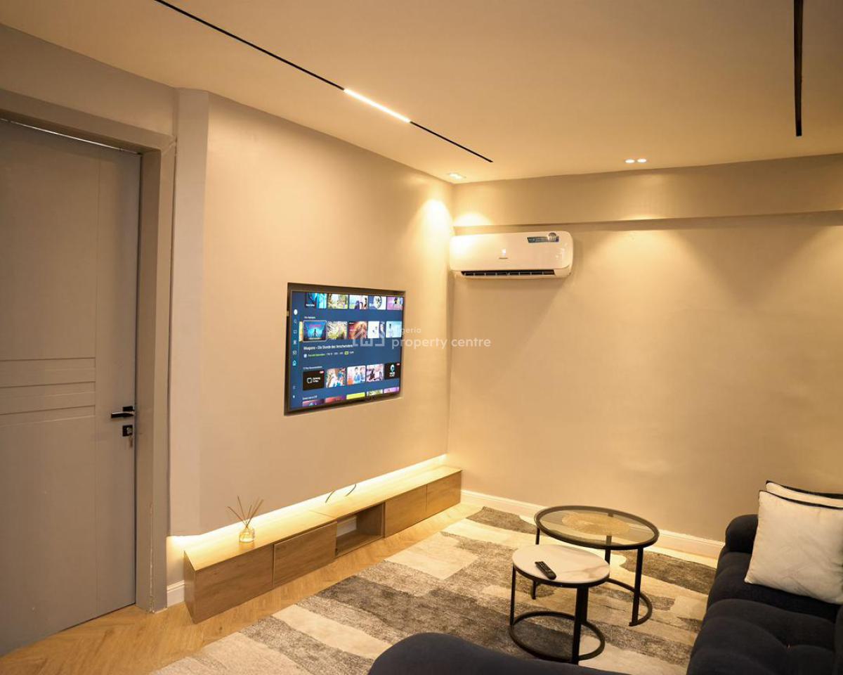 Beautifully Furnished 2-bedroom Apartment with Elevator, Lekki Phase 1, Lekki, Lagos, Flat / Apartment Short Let