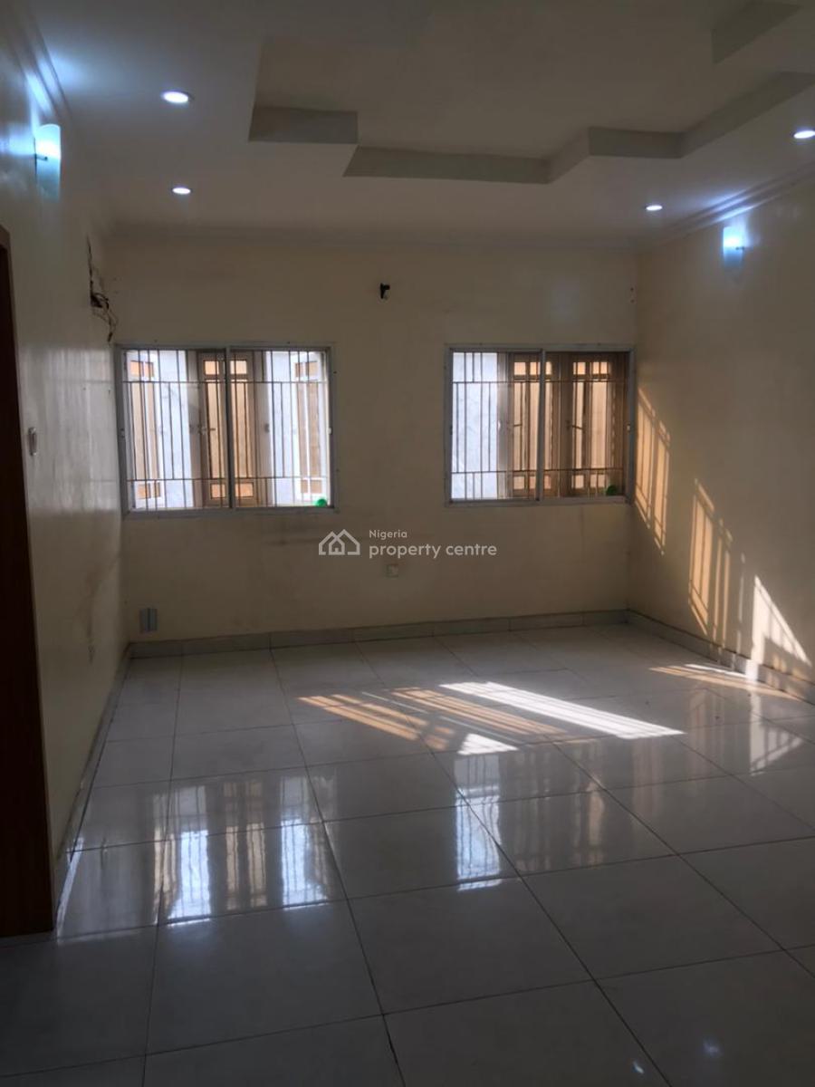 2 Bedroom Apartment, Lekki Phase 1, Lekki, Lagos, Flat / Apartment for Rent