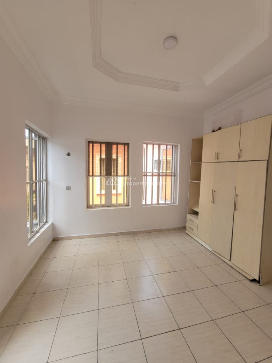 Spacious Semi Master Bedroom with Shared Kitchen, Bera Estate, Chevron, Lekki, Lagos, Flat / Apartment for Rent