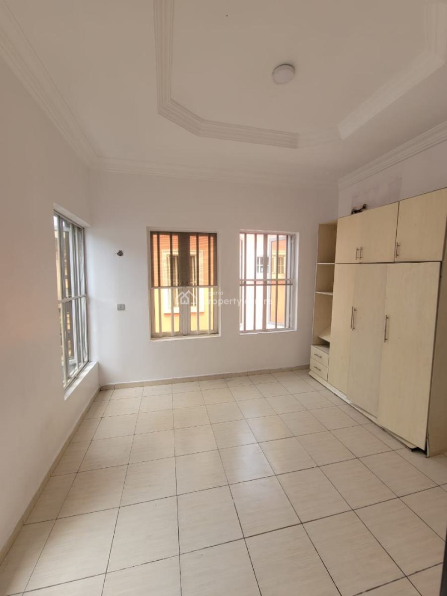 Spacious Semi Master Bedroom with Shared Kitchen, Bera Estate, Chevron, Lekki, Lagos, Flat / Apartment for Rent