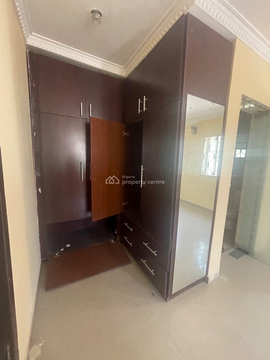 Standard 4 Bedrooms Bungalow, Monastery Road, Shoprite, Sangotedo, Ajah, Lagos, Detached Bungalow for Rent