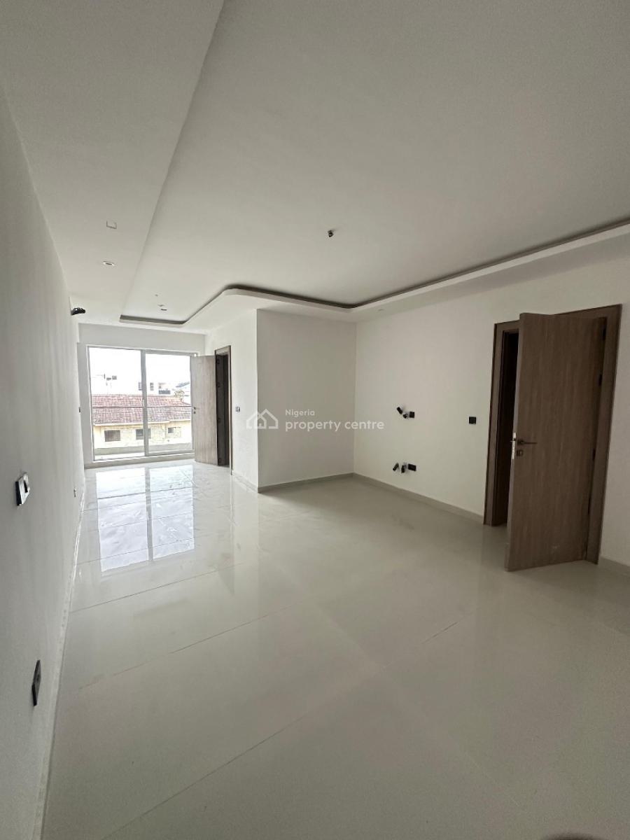 Newly Finished 2 Bedroom Maisonette, Lekki Phase 1, Lekki, Lagos, Flat / Apartment for Sale