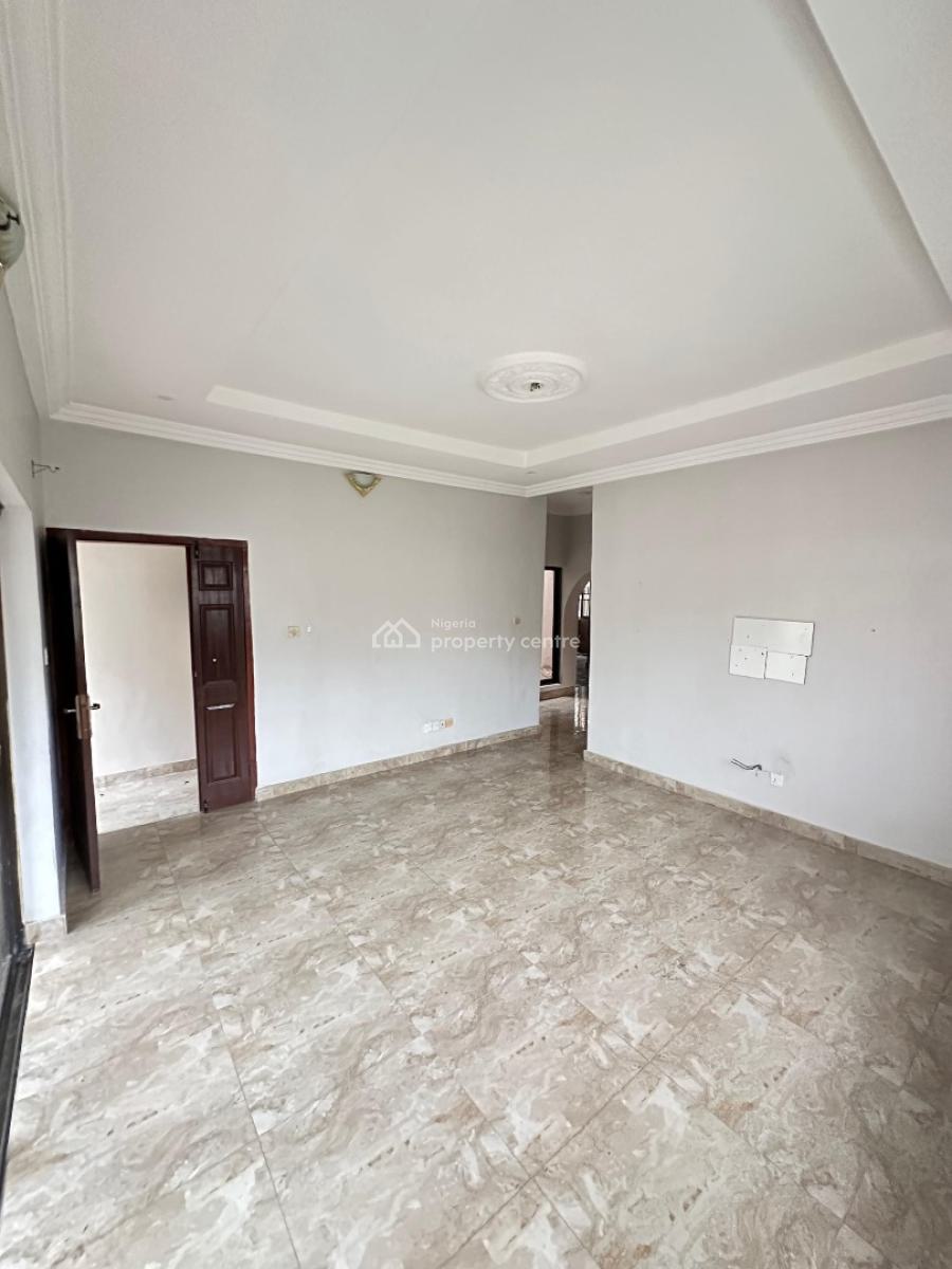 2 Bedroom Apartment, Lekki Phase 1, Lekki, Lagos, Flat / Apartment for Rent