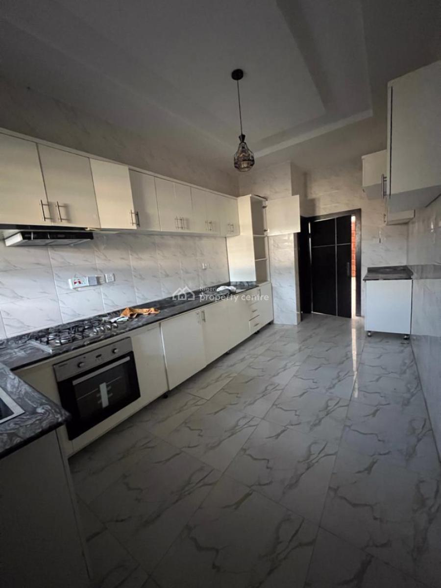 Spacious Mini Flat with Standard Fitted Kitchen, Dpkay Estate, Orchid Road, Eleganza Bus-stop, Lekki, Lagos, Mini Flat (room and Parlour) for Rent