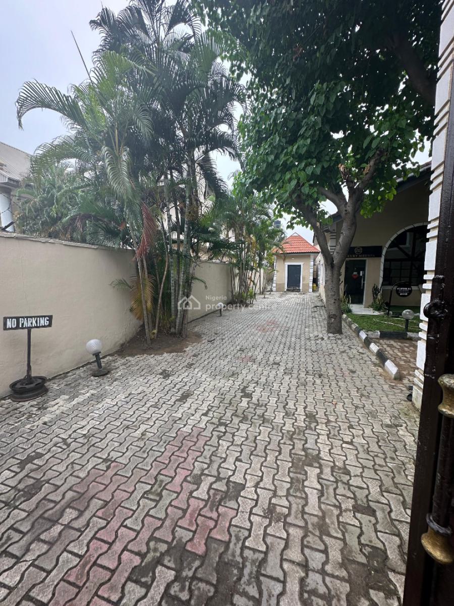 Self-contain, Lekki Phase 1, Lekki, Lagos, Self Contain (single Rooms) for Rent