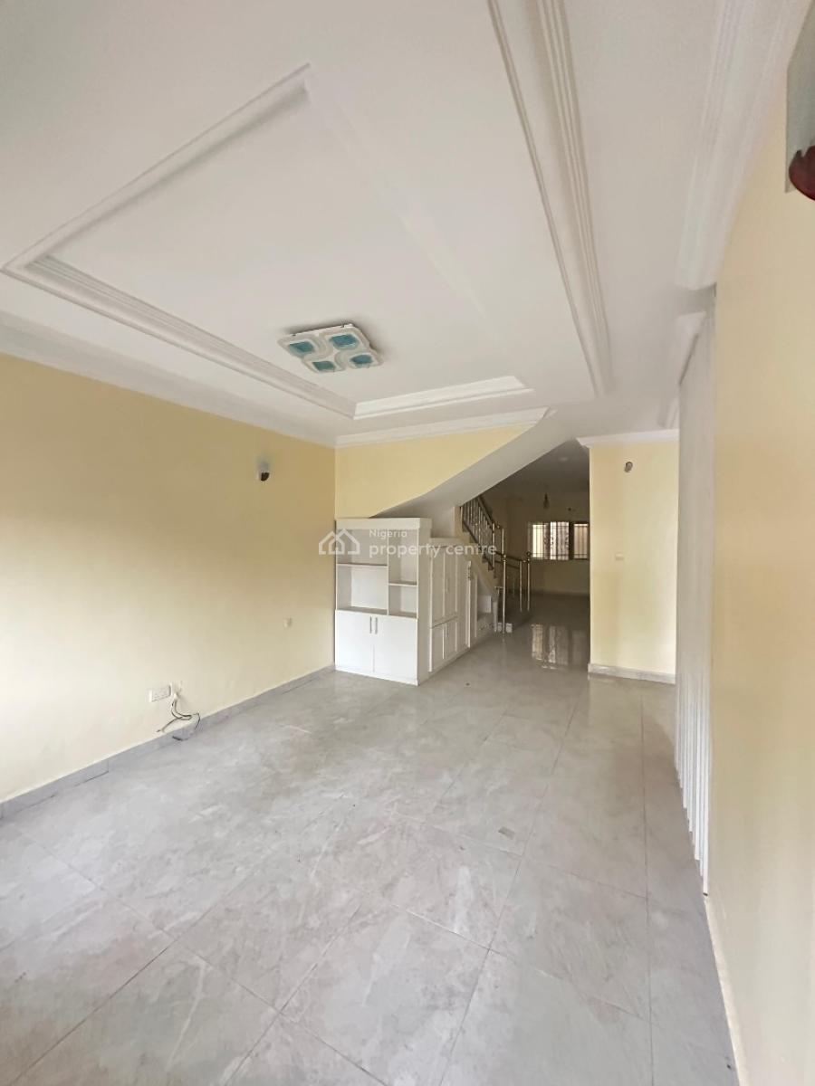 3 Bedroom Terrace Duplex, Lekki Phase 1, Lekki, Lagos, Terraced Duplex for Rent