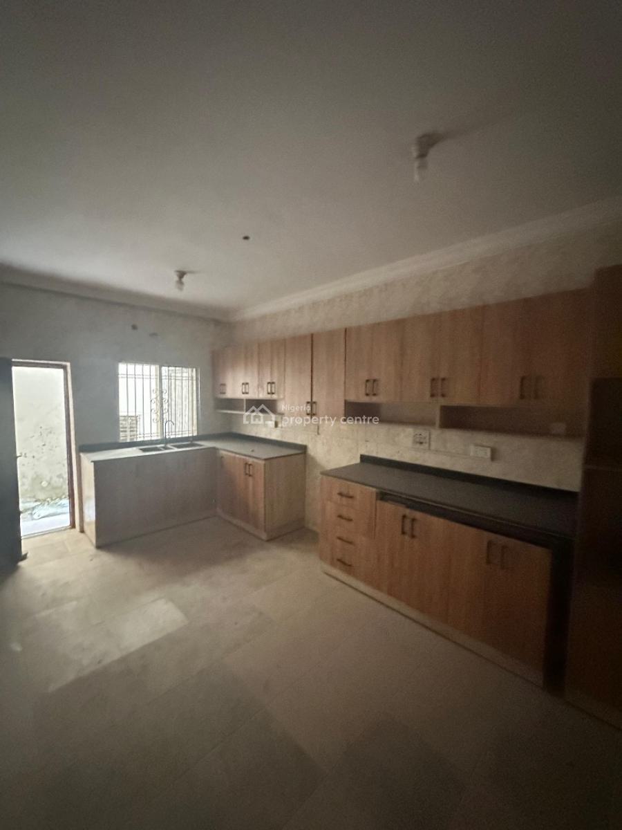 3 Bedroom Terrace Duplex, Lekki Phase 1, Lekki, Lagos, Terraced Duplex for Rent
