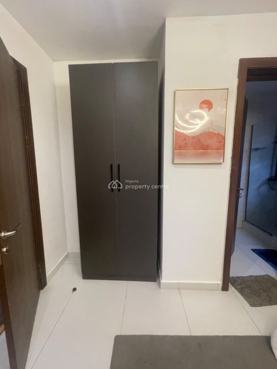 One Bedroom Apartment with a Pool and Water View, Ikoyi, Lagos, Block of Flats for Sale