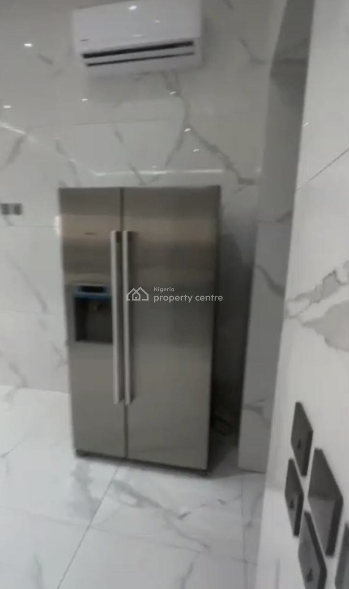 5 Bedrooms Penthouse with Swimming Pool, Gym, 2 Room Bq with Land, Old Ikoyi, Ikoyi, Lagos, Flat / Apartment for Sale