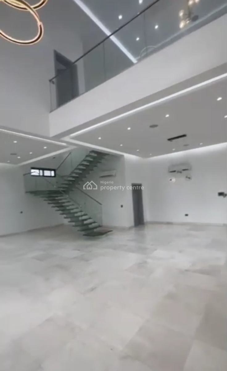 5 Bedrooms Penthouse with Swimming Pool, Gym, 2 Room Bq with Land, Old Ikoyi, Ikoyi, Lagos, Flat / Apartment for Sale
