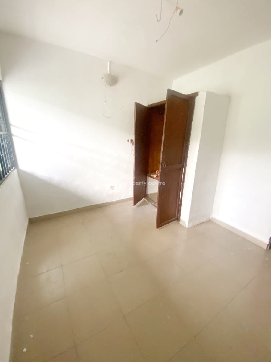 Luxury 2 Bedroom Flat, Gra Phase 1, Magodo, Lagos, Flat / Apartment for Rent