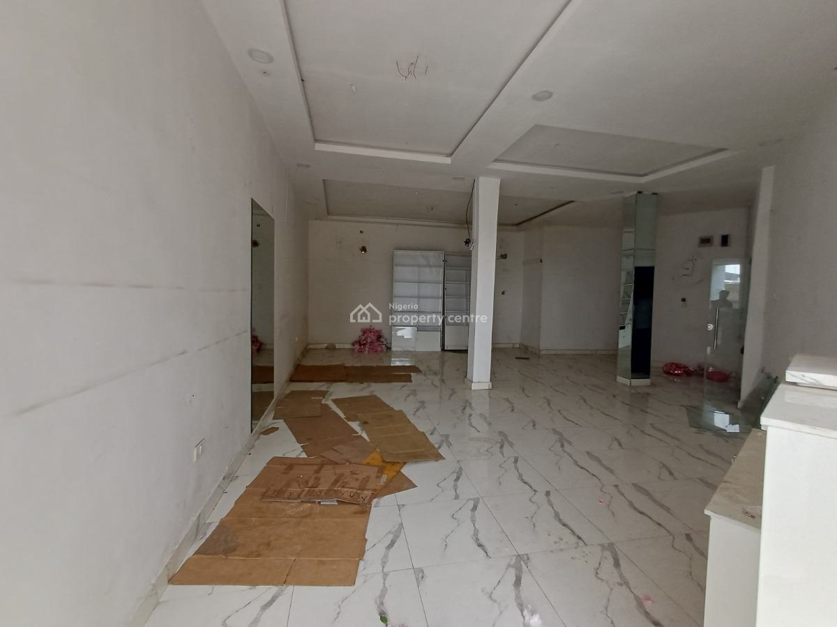 65sqm Shop / Office Space on The First Floor, Wuse 2, Abuja, Office Space for Rent