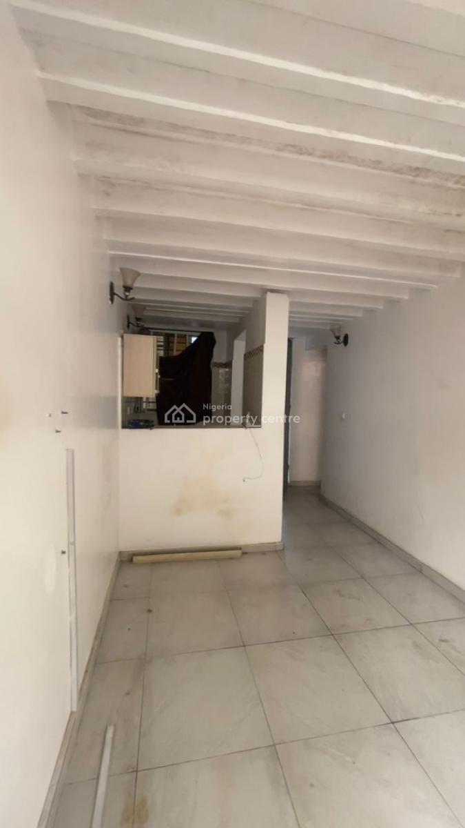 Clean 1 Bedroom Apartment in a Gated Estate, Oniru, Victoria Island (vi), Lagos, Flat / Apartment for Rent