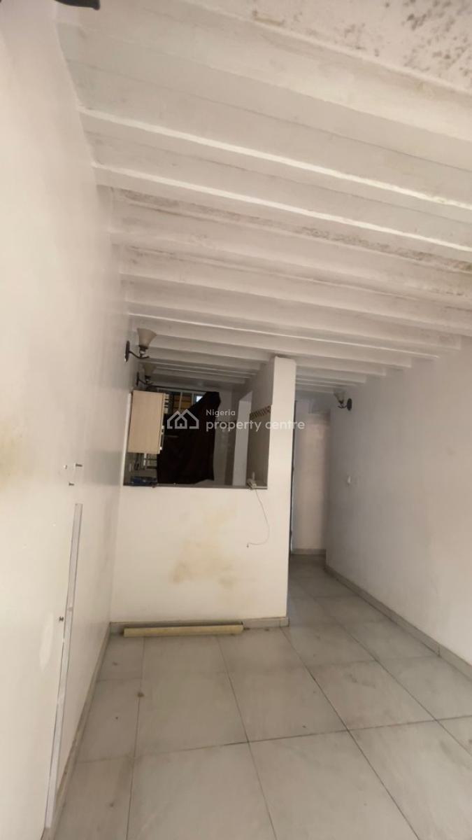 Clean 1 Bedroom Apartment in a Gated Estate, Oniru, Victoria Island (vi), Lagos, Flat / Apartment for Rent