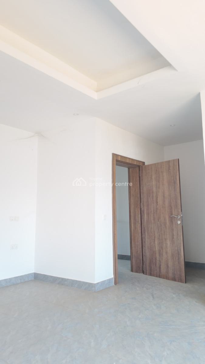 4-bedroom Semi-detached Duplex, Life Camp, Abuja, Semi-detached Duplex for Sale