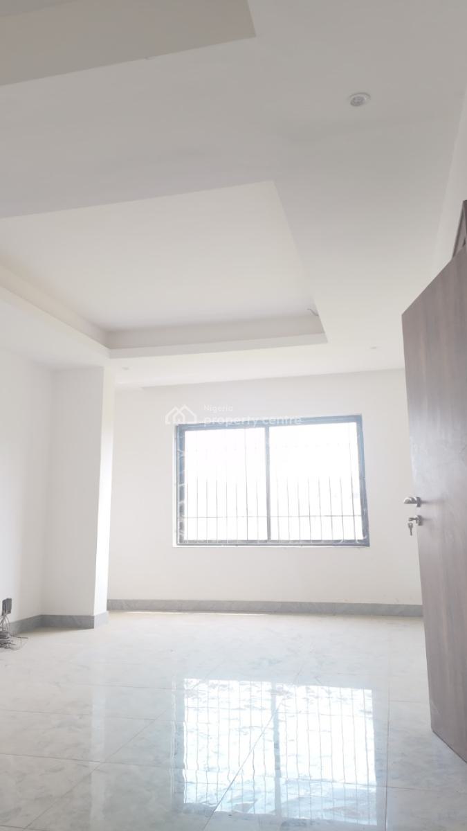 4-bedroom Semi-detached Duplex, Life Camp, Abuja, Semi-detached Duplex for Sale