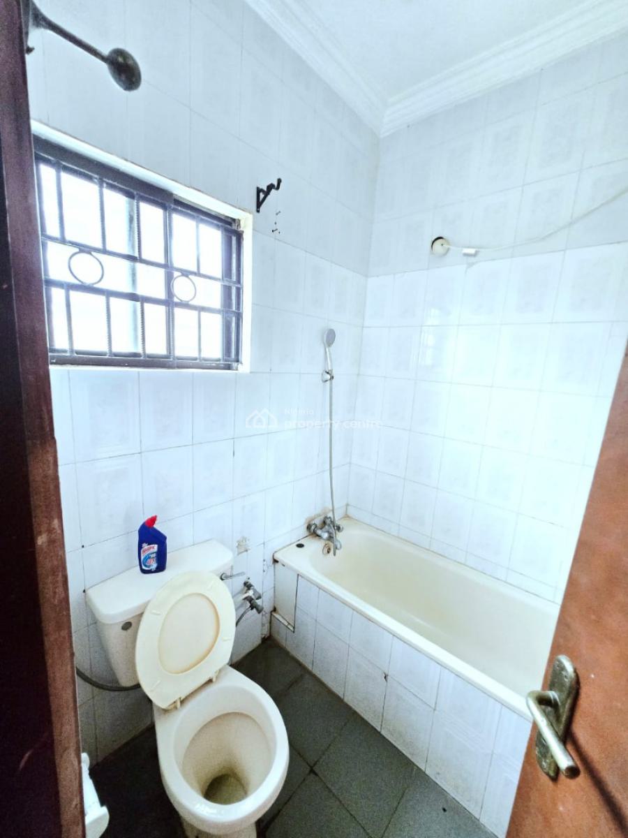 Self-serviced 2-bedroom Apartment, Lekki Phase 1, Lekki, Lagos, Flat / Apartment for Rent