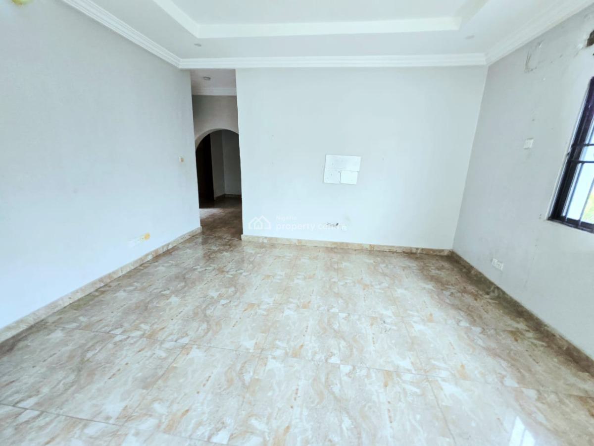 Self-serviced 2-bedroom Apartment, Lekki Phase 1, Lekki, Lagos, Flat / Apartment for Rent
