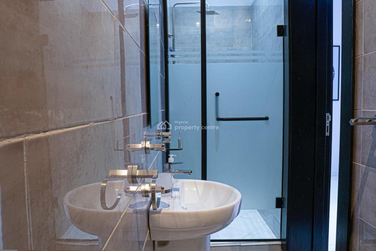 3 Bedroom Apartment, Off Admiralty Way, Lekki, Lagos, Flat / Apartment for Rent