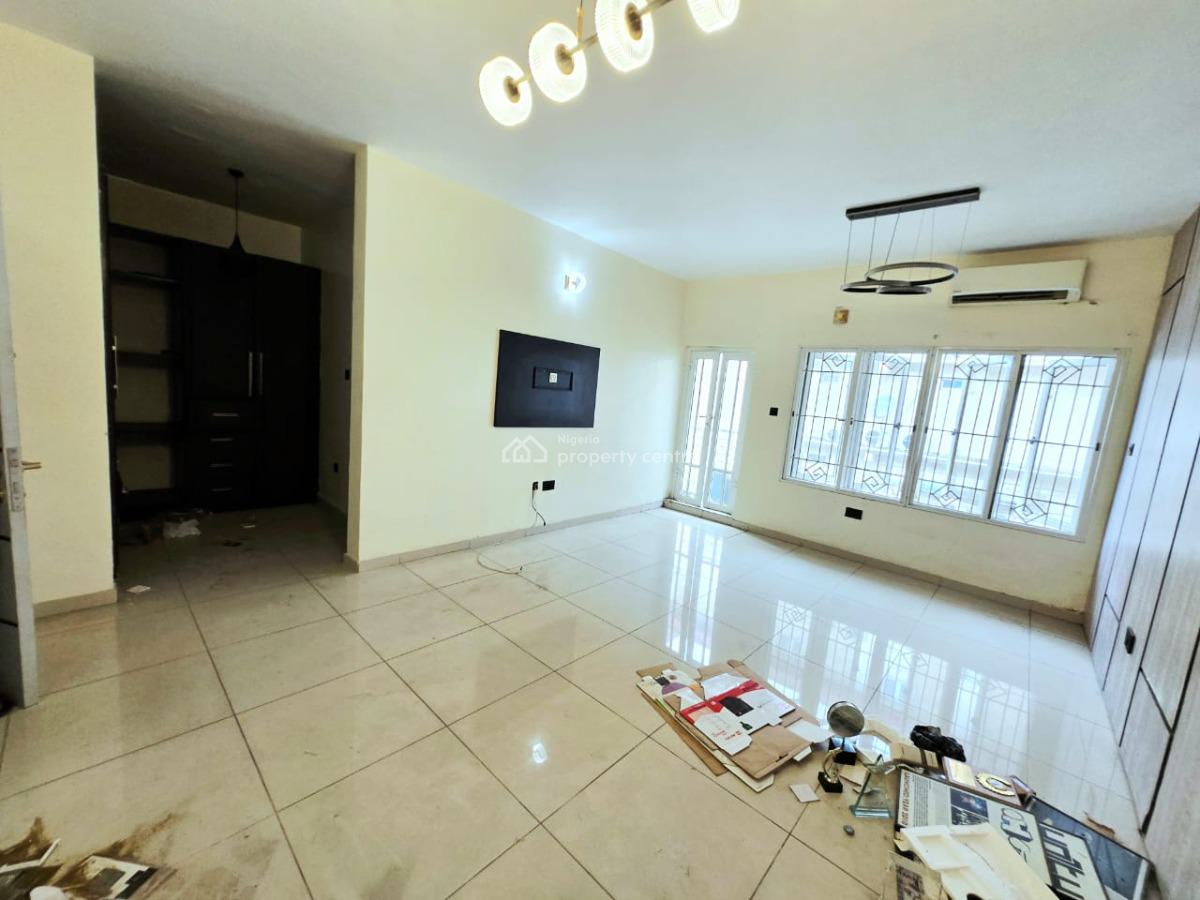 Commercial 4-bedroom Office Duplex, Lekki Phase 1, Lekki, Lagos, Commercial Property for Rent