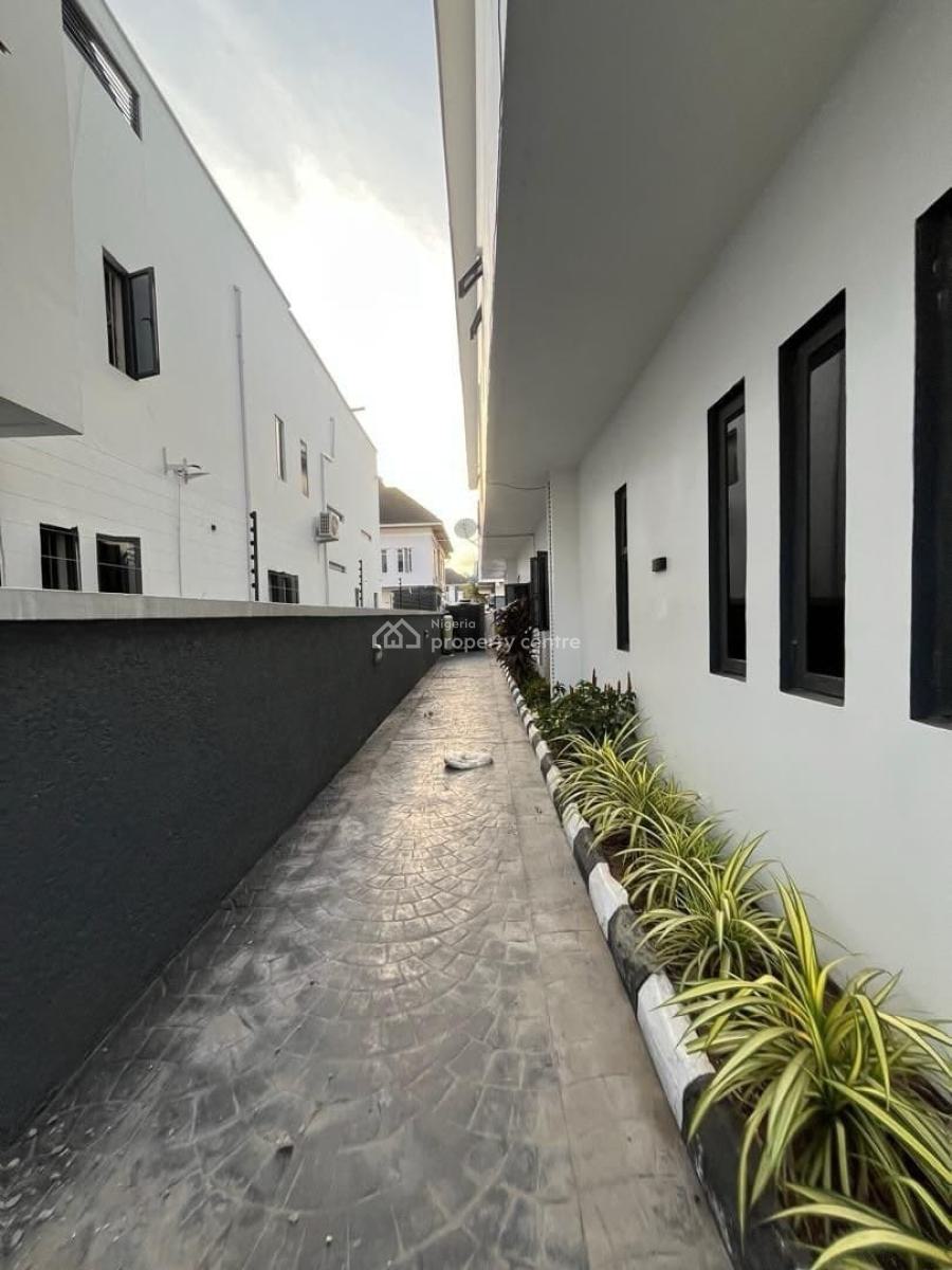 Spacious 5 Bedroom Luxury Detached Duplex with Swimming Pool, Bq, Pinnock Beach Estate, Osapa, Lekki, Lagos, Detached Duplex for Rent