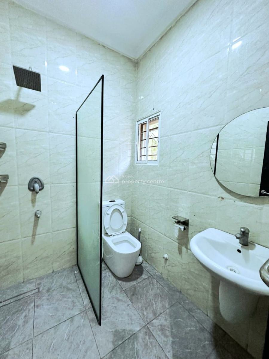 Neatly Built 1 Bedroom Apartment, Lekki Phase 1, Lekki, Lagos, Flat / Apartment for Rent