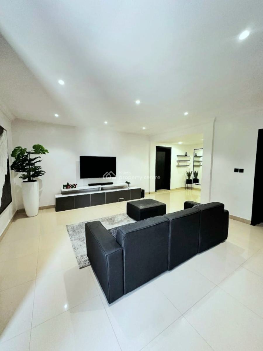 Neatly Built 1 Bedroom Apartment, Lekki Phase 1, Lekki, Lagos, Flat / Apartment for Rent