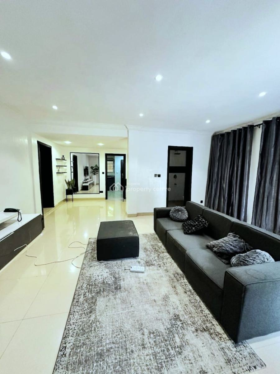 Neatly Built 1 Bedroom Apartment, Lekki Phase 1, Lekki, Lagos, Flat / Apartment for Rent