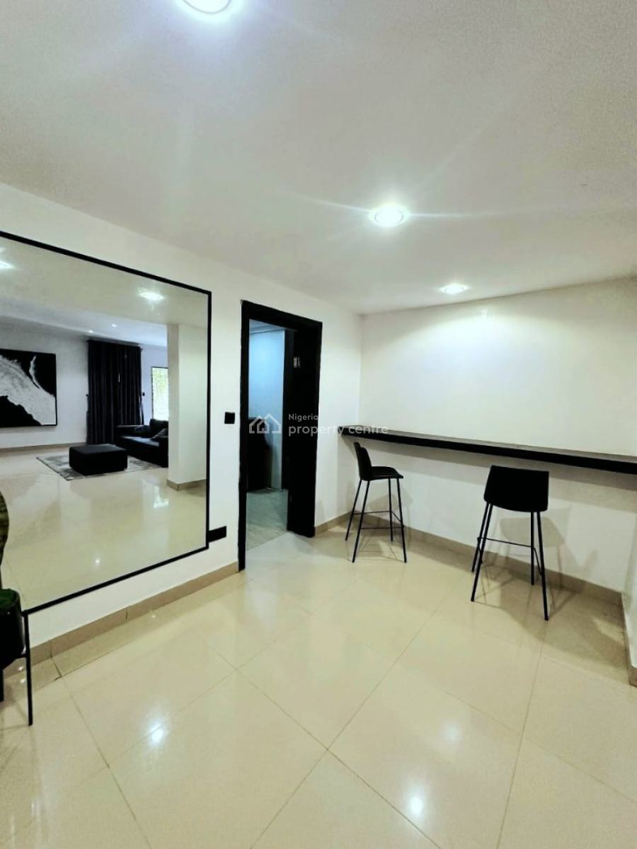 Neatly Built 1 Bedroom Apartment, Lekki Phase 1, Lekki, Lagos, Flat / Apartment for Rent