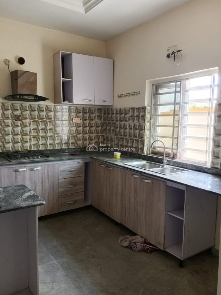 Executive 3 Bedroom Duplex, Gra, Ogudu, Lagos, House for Rent