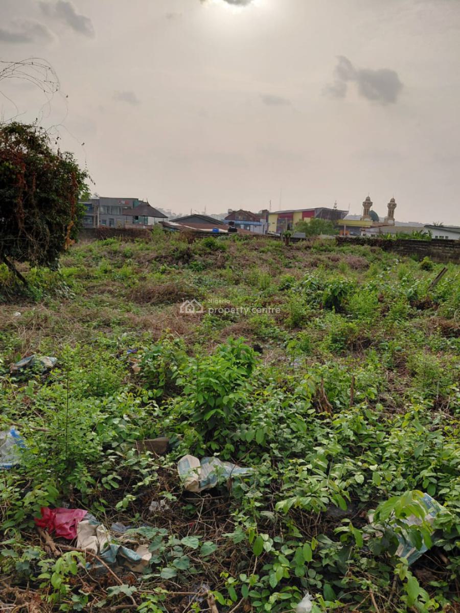 a Cut-out Land of 2100sqm, Rotimi Williams Est, Old Bodija, Ibadan, Oyo, Residential Land for Sale